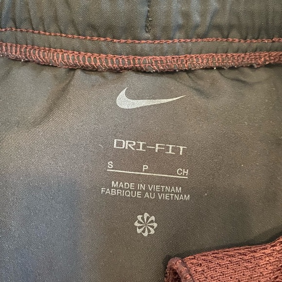 2 pair Nike dri-fit pants, size men’s S. - Picture 4 of 7